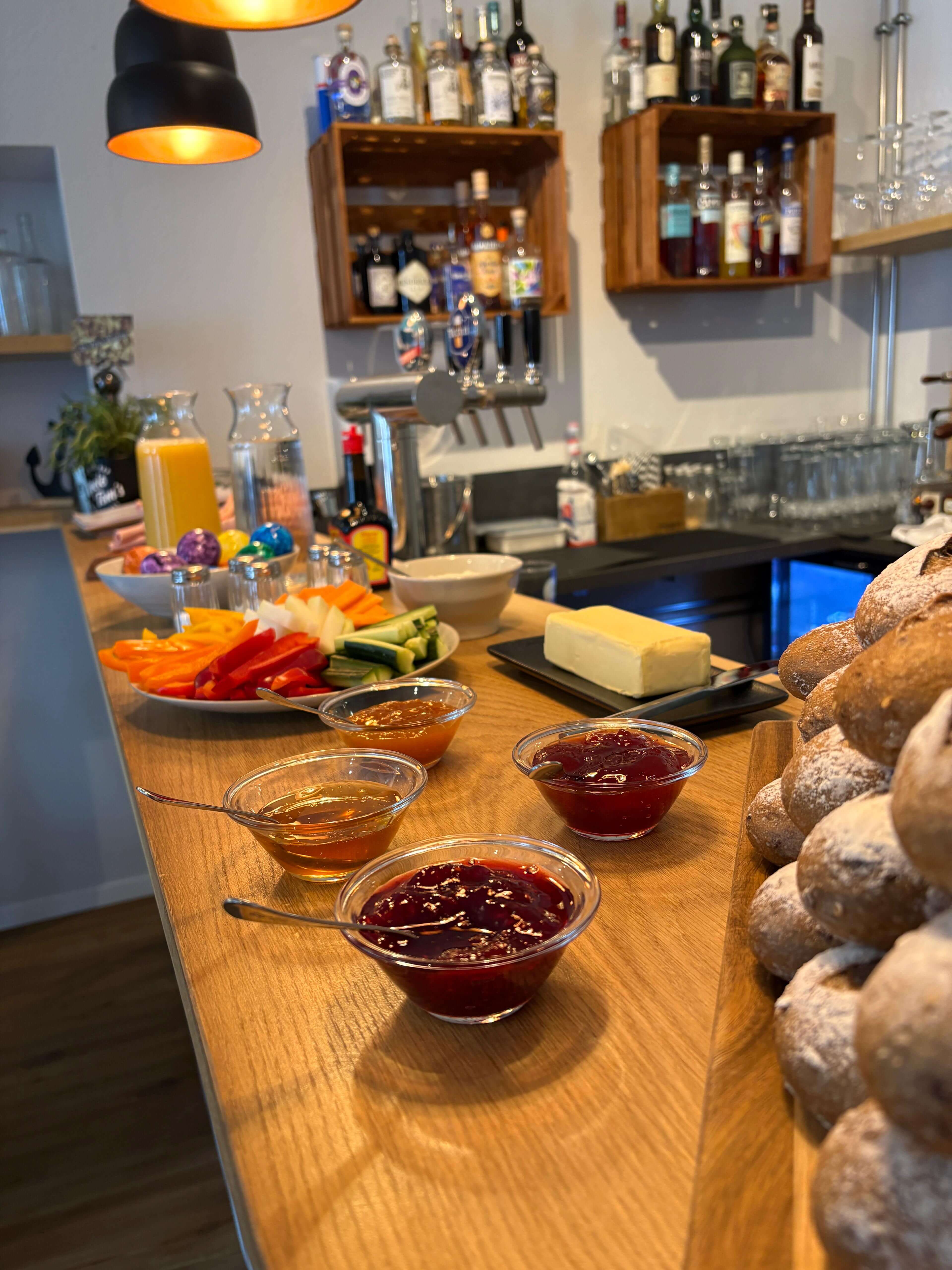Apéro Bar & Café in Basel – Uncle Tom’s