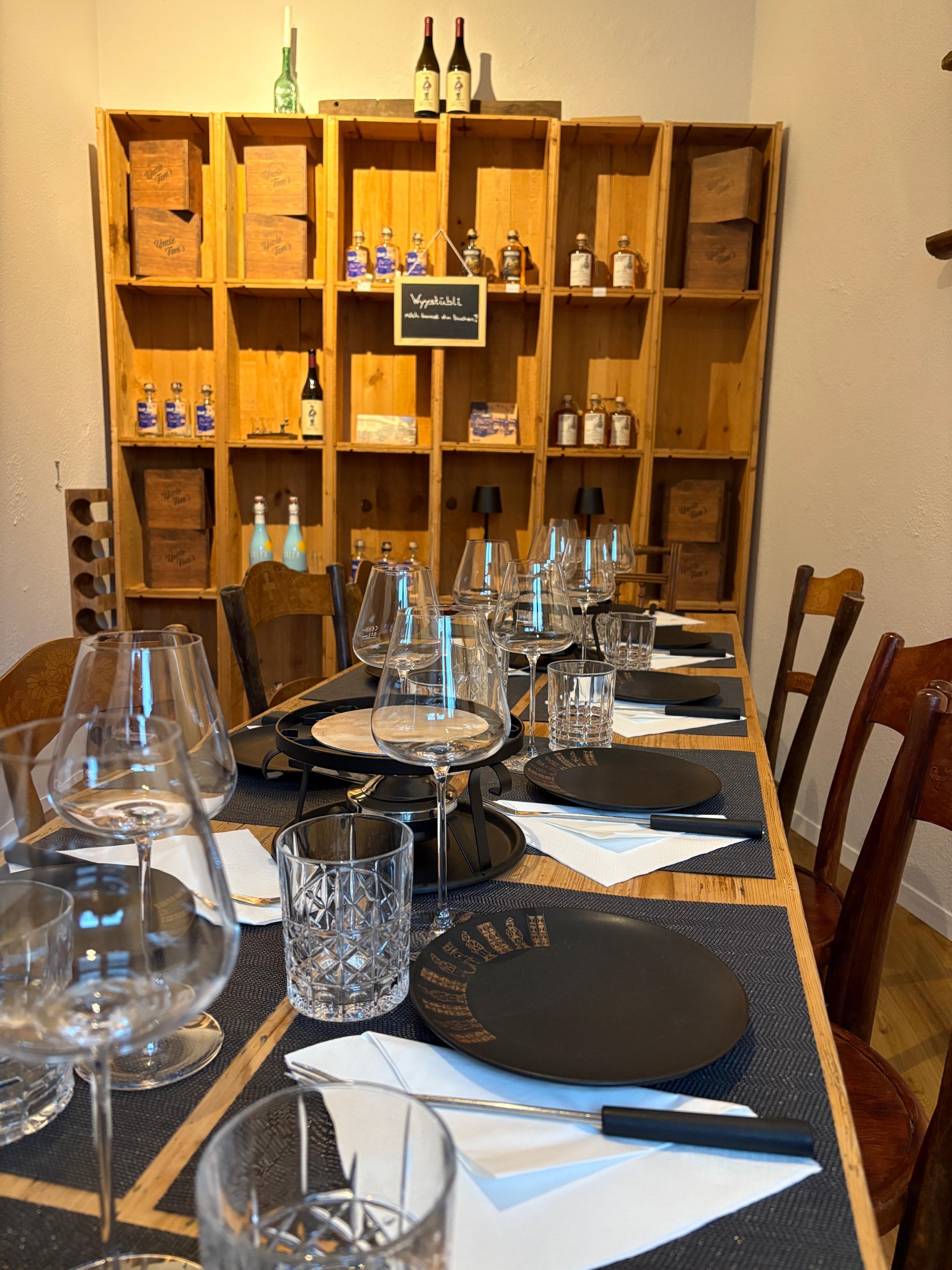 Apéro Bar & Café in Basel – Uncle Tom’s