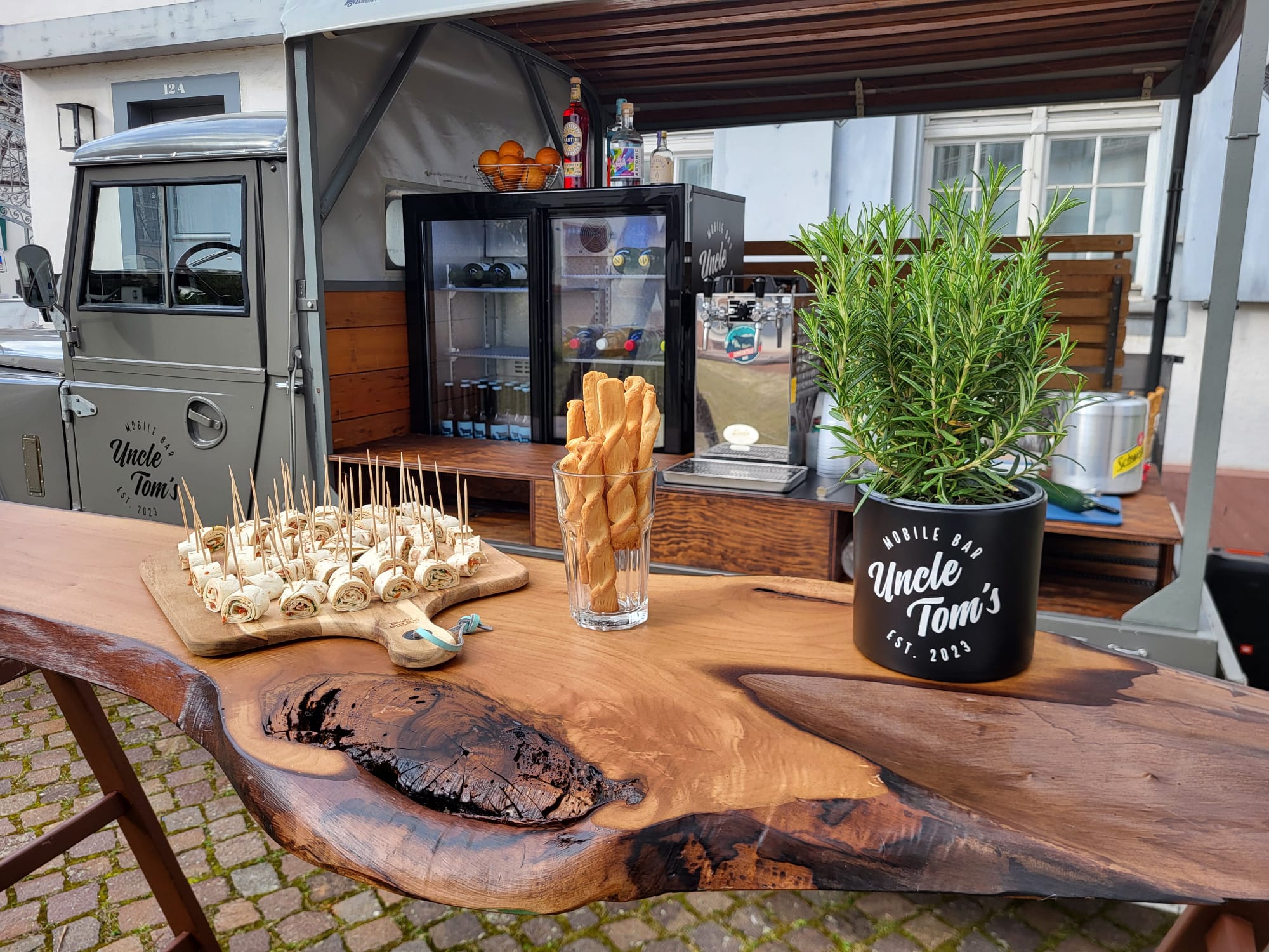 Mobile Bar mieten & Eventplanung in Basel